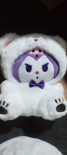 Peluche kuromi lana blanca y no voy a hacer ninguna referencia